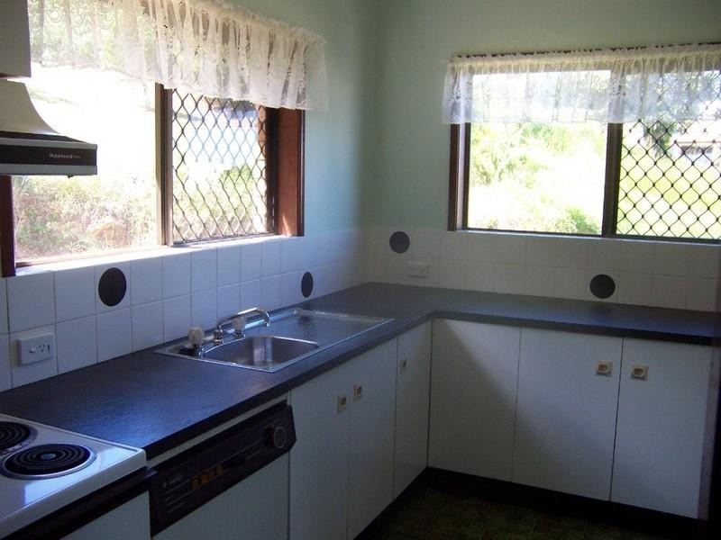 9 Raymond Terrace, Yeppoon QLD 4703