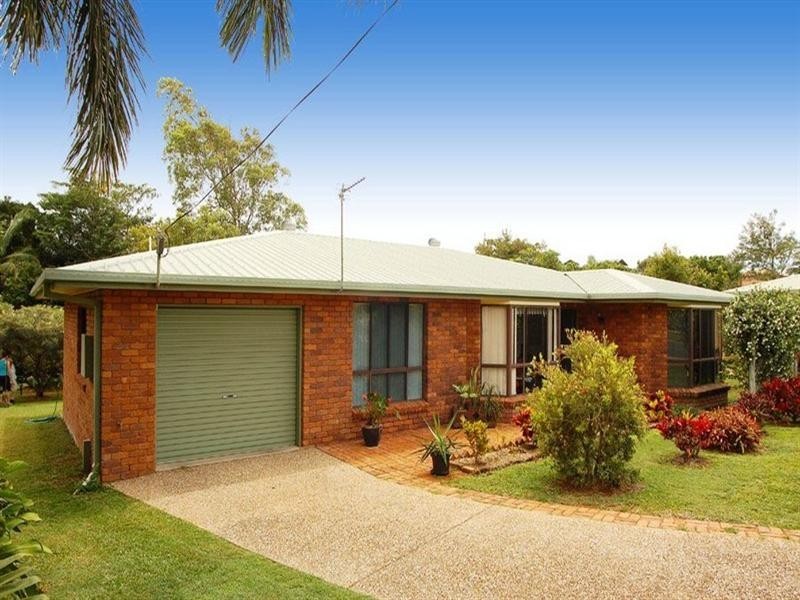 35 Hellas Street, Yeppoon QLD 4703