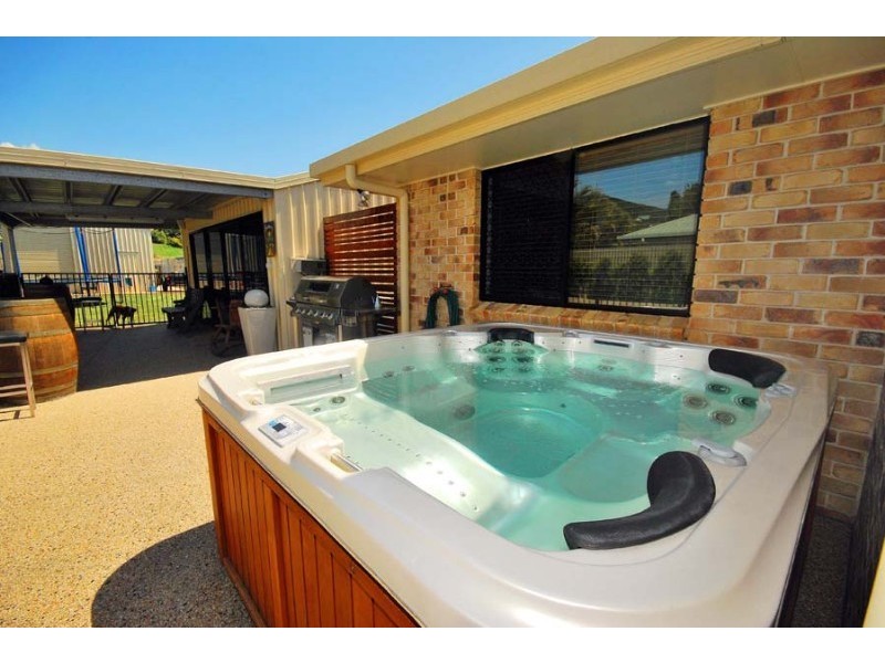 14 Todd Avenue, Yeppoon QLD 4703