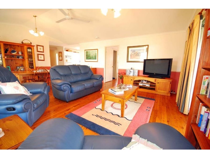 16 Kiama Avenue, Yeppoon QLD 4703