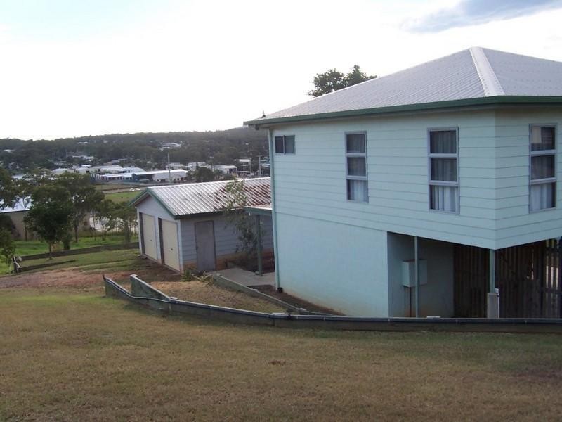 16 Shaw Avenue, Yeppoon QLD 4703