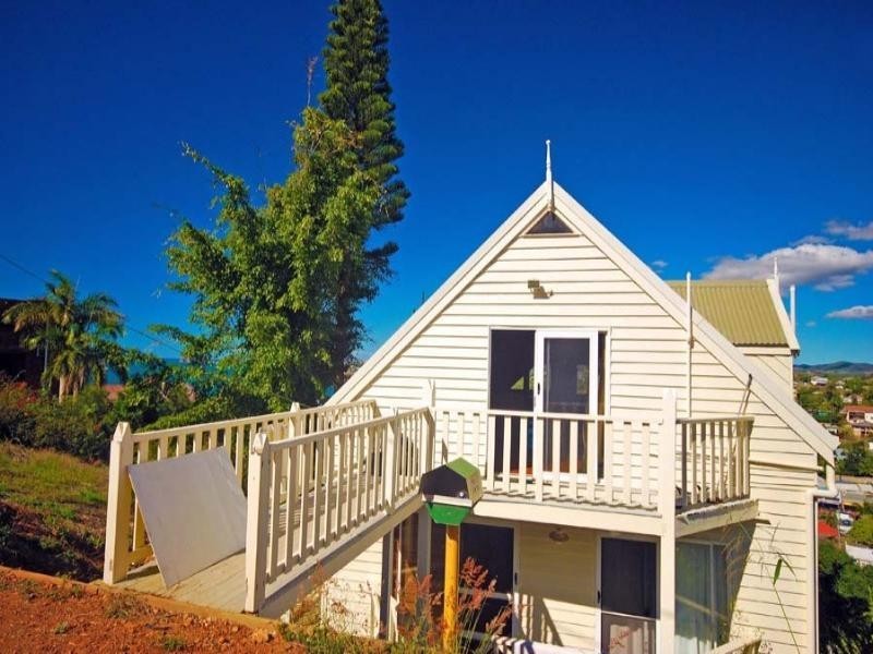 14 Cliff Street, Yeppoon QLD 4703