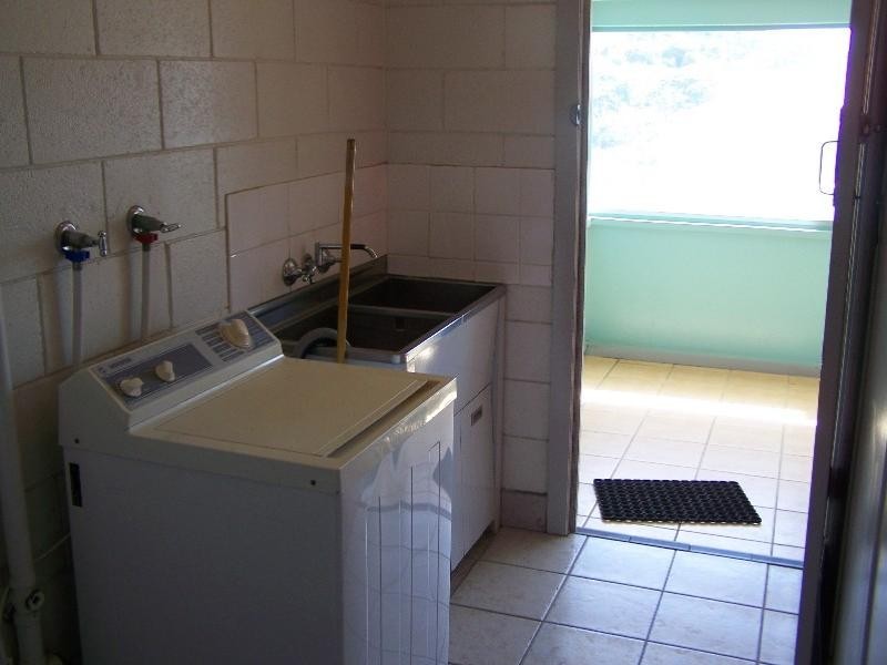 8/10 Anzac Parade, Yeppoon QLD 4703