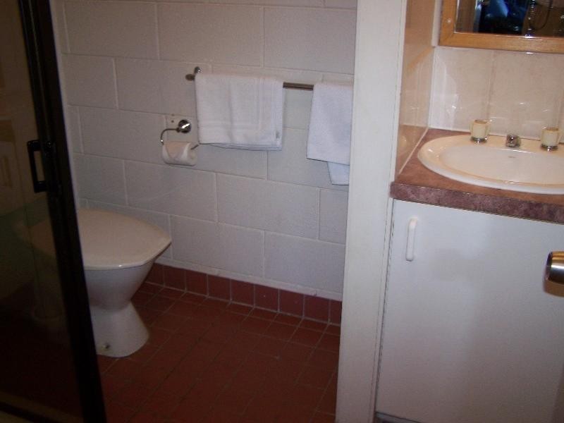 9/10 Anzac Parade, Yeppoon QLD 4703
