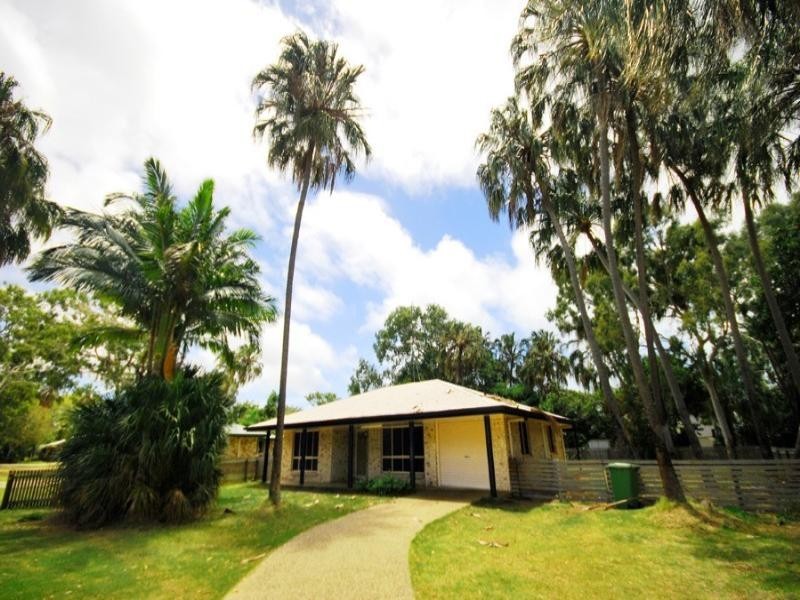 Kinka Beach QLD 4703