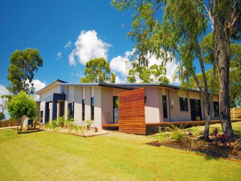 8 Nevallan Drive, Yeppoon QLD 4703