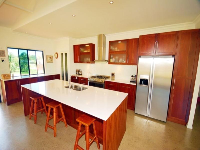 8 Nevallan Drive, Yeppoon QLD 4703