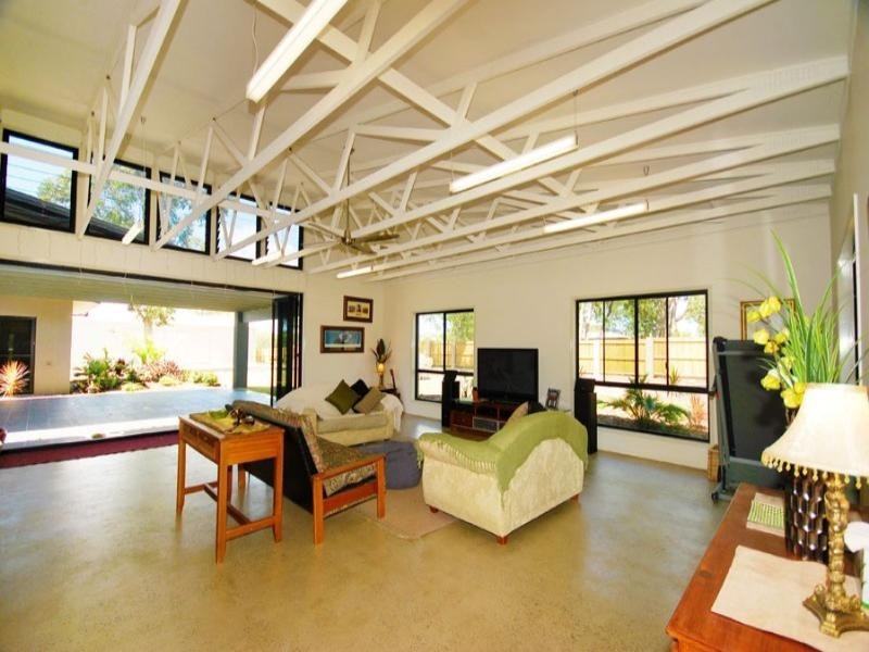 8 Nevallan Drive, Yeppoon QLD 4703