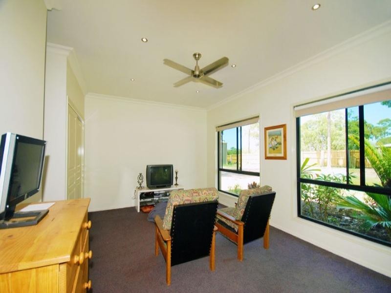 8 Nevallan Drive, Yeppoon QLD 4703