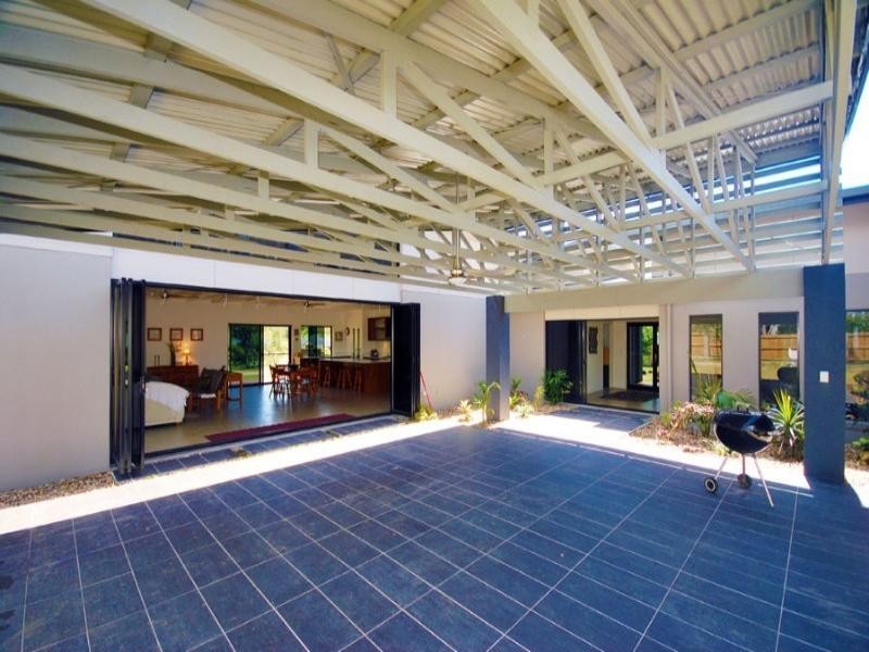 8 Nevallan Drive, Yeppoon QLD 4703