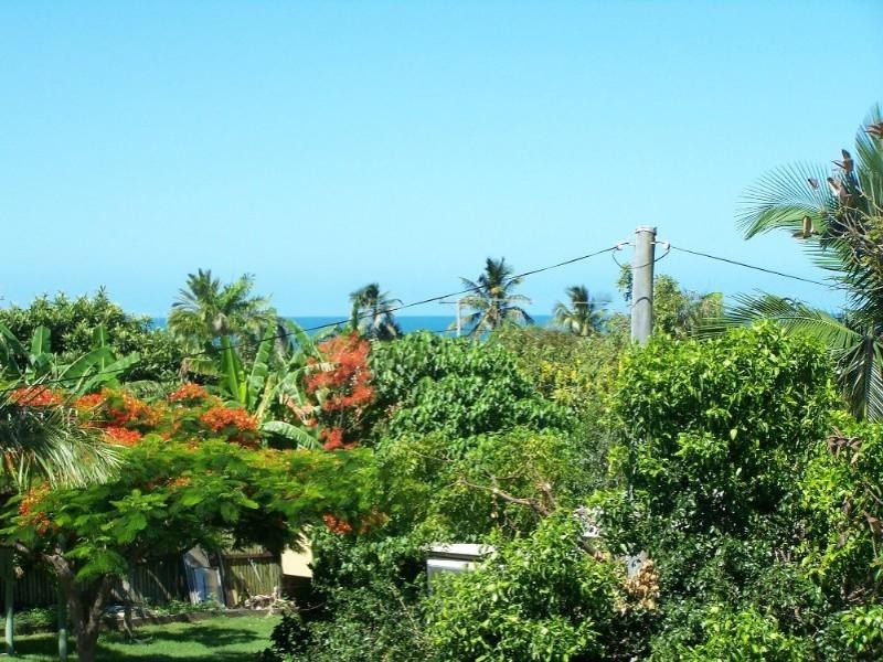 37 Stevenson Street, Yeppoon QLD 4703