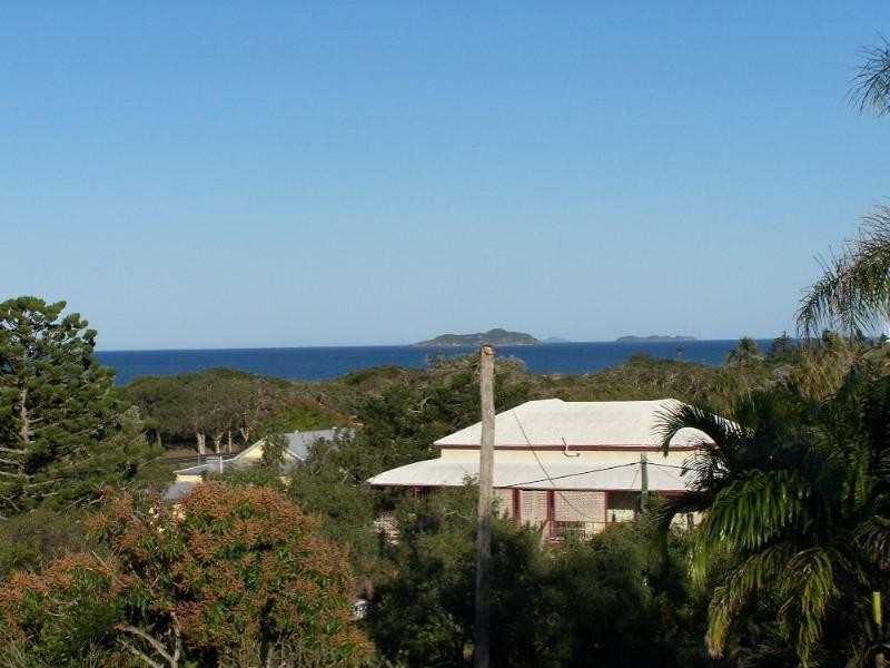 13 Phillip Street, Yeppoon QLD 4703
