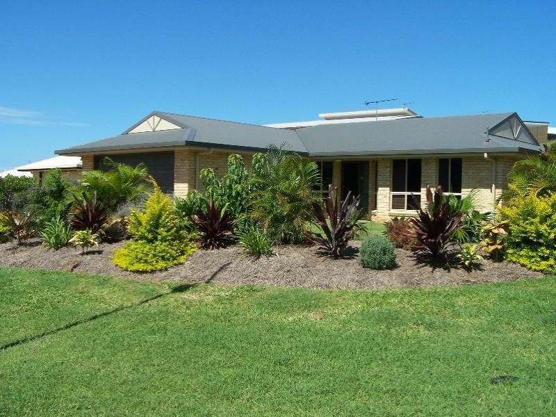 1 Mavis Close, Yeppoon QLD 4703