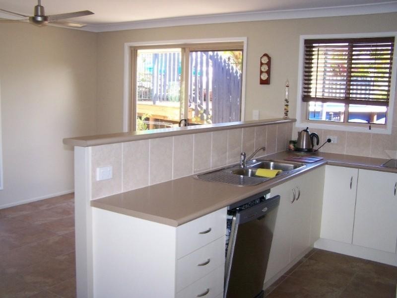 1 Mavis Close, Yeppoon QLD 4703