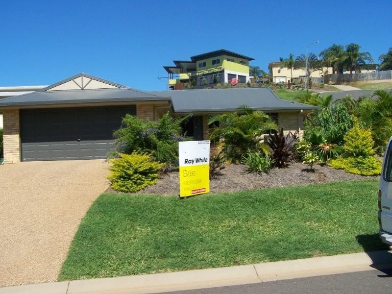 1 Mavis Close, Yeppoon QLD 4703