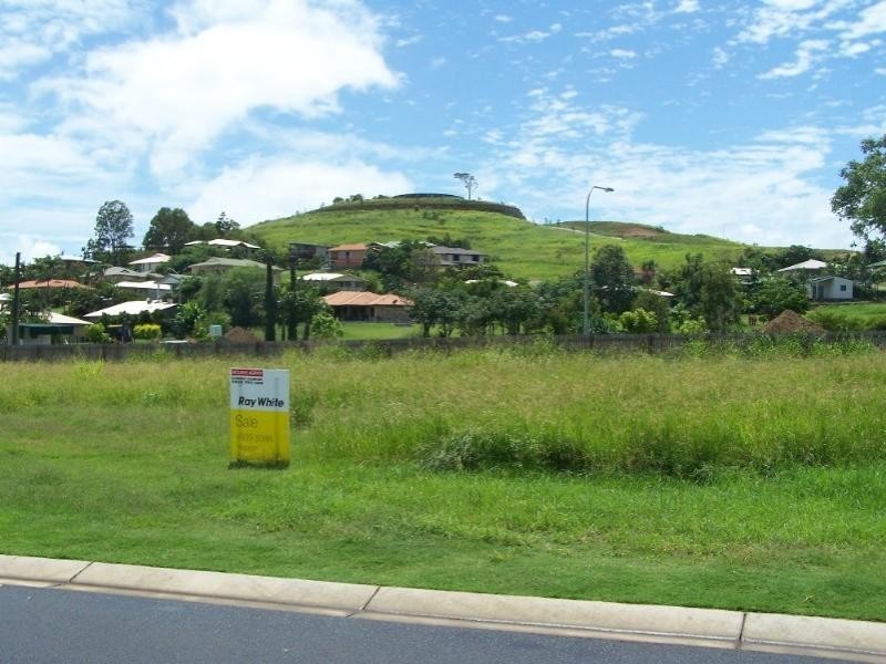 8 Red Emperor Drive, Yeppoon QLD 4703