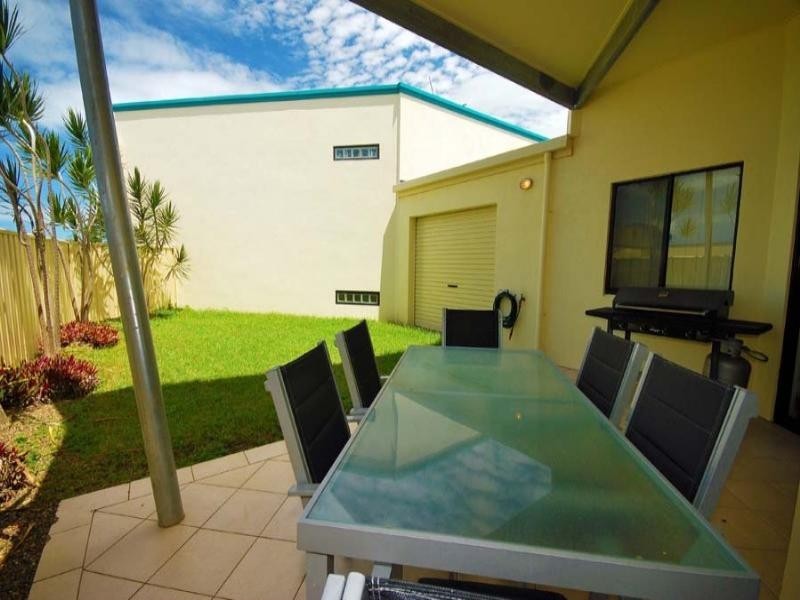 8/32 Kerr Street, Yeppoon QLD 4703