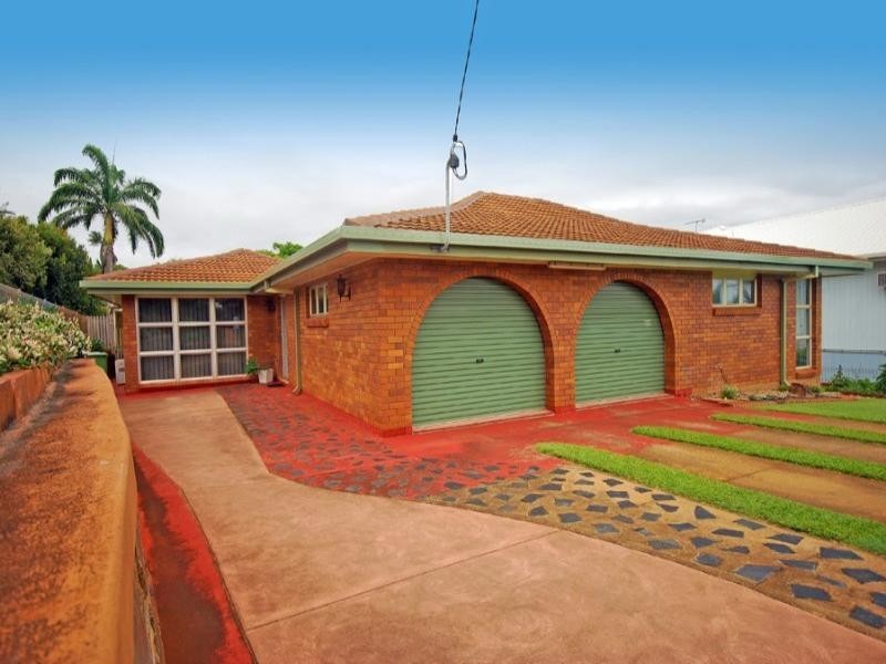 60 Poinciana Avenue, Yeppoon QLD 4703