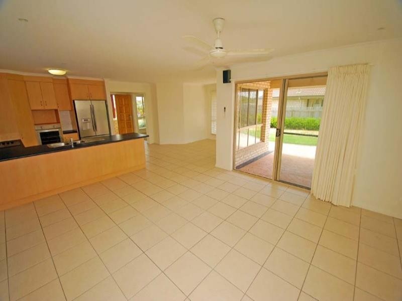 4 Divine Street, Yeppoon QLD 4703