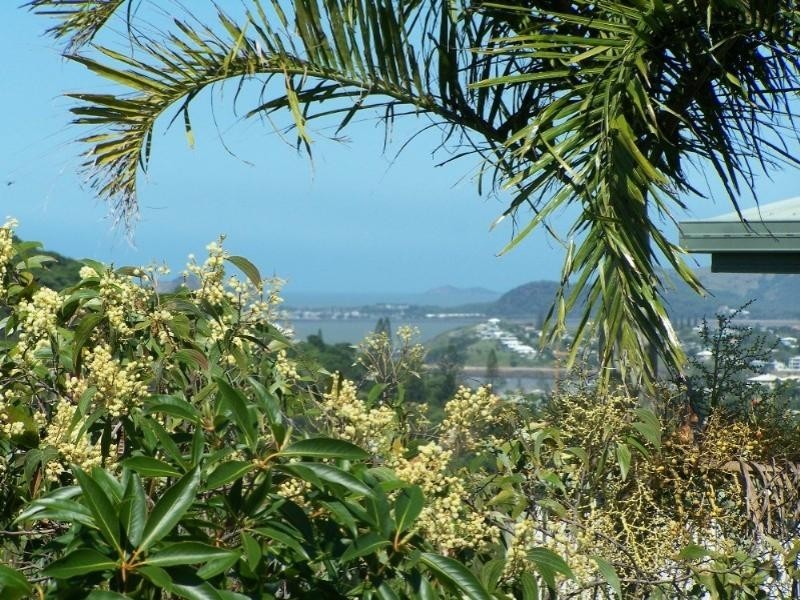 42 Eden Way, Yeppoon QLD 4703