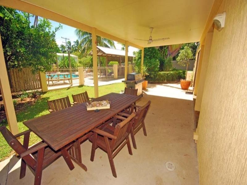 11 Clayton Road, Yeppoon QLD 4703