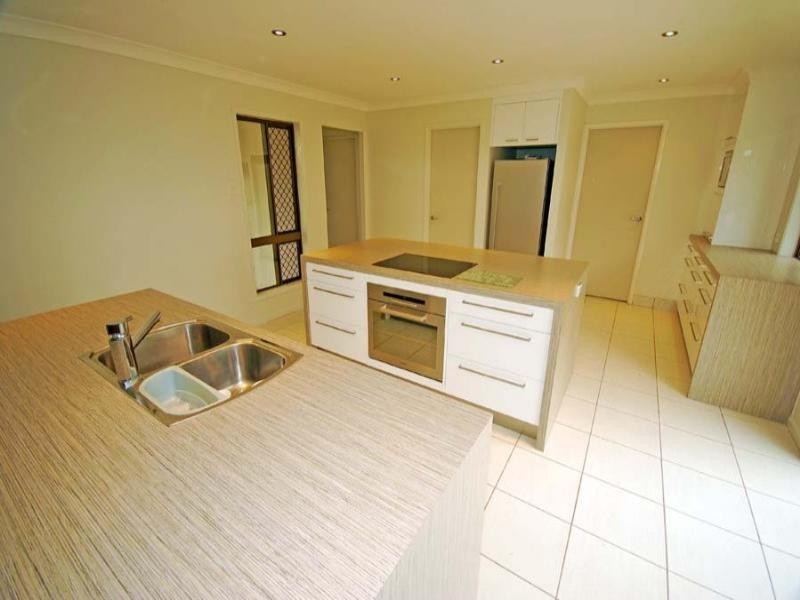 50 Emu Parade, Yeppoon QLD 4703