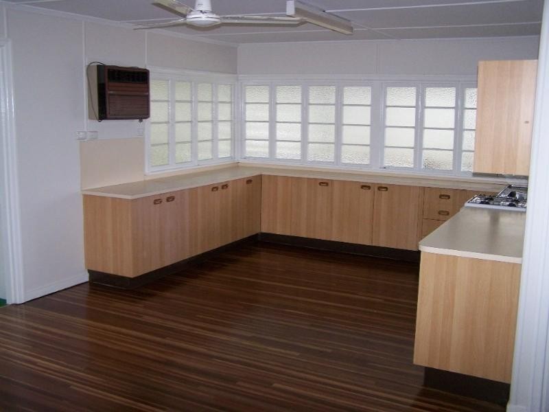 12 Oak Street, Yeppoon QLD 4703