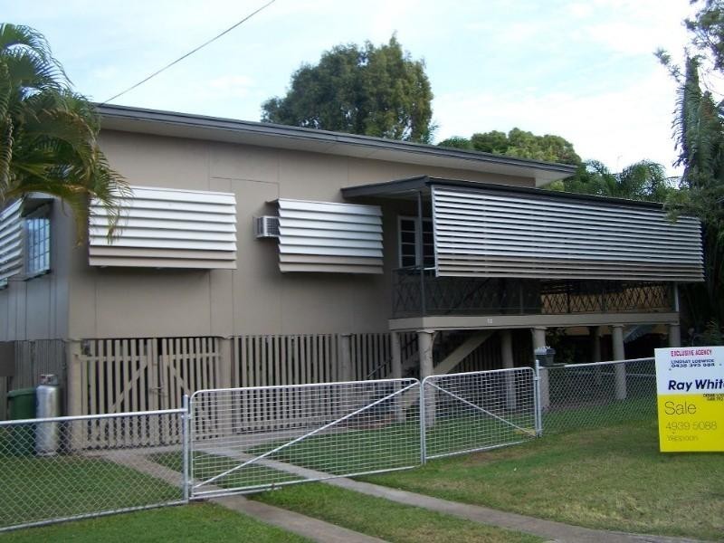 12 Oak Street, Yeppoon QLD 4703