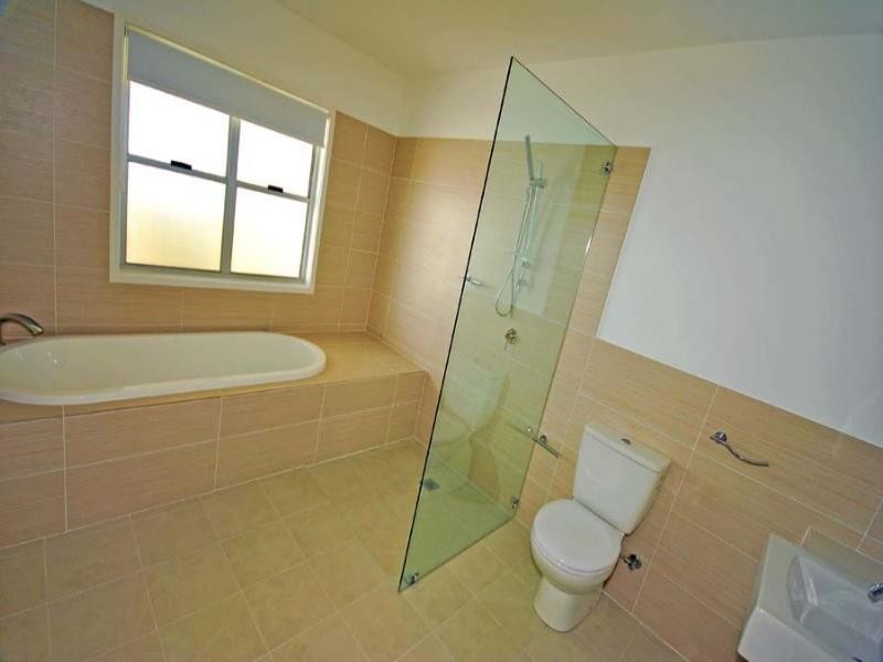 33 Cocoanut Point Drive, Zilzie QLD 4710