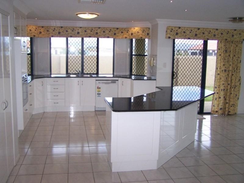 64 Monaco Drive, Zilzie QLD 4710