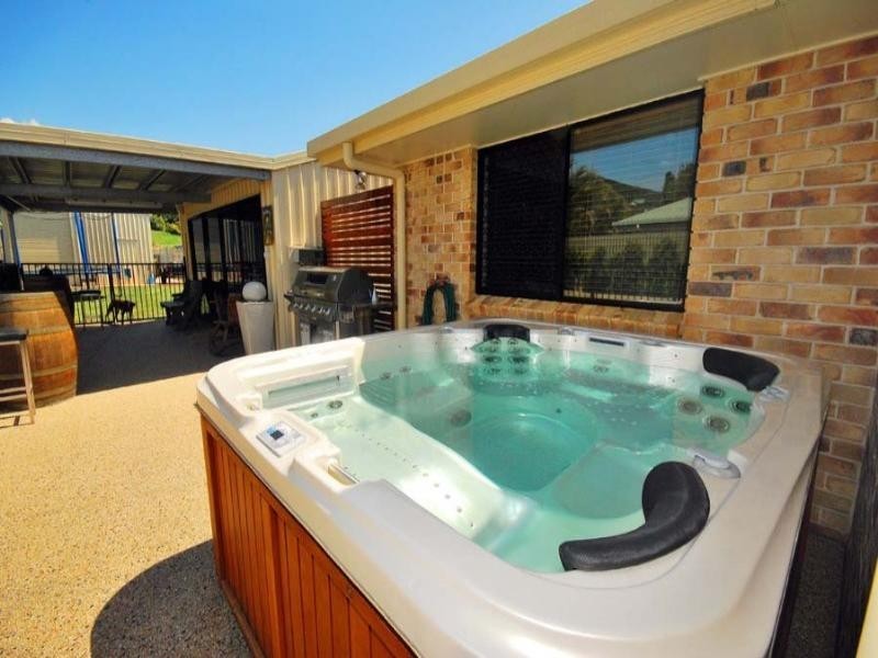 14 Todd Avenue, Yeppoon QLD 4703