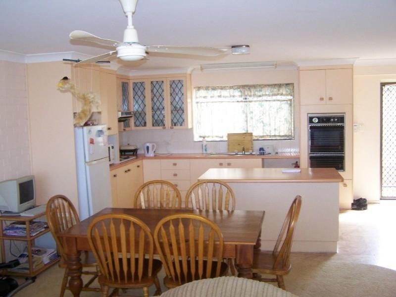 2/44 Hill Street, Yeppoon QLD 4703