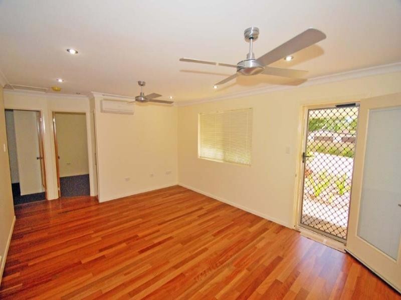 4/4 Maple Street, Yeppoon QLD 4703