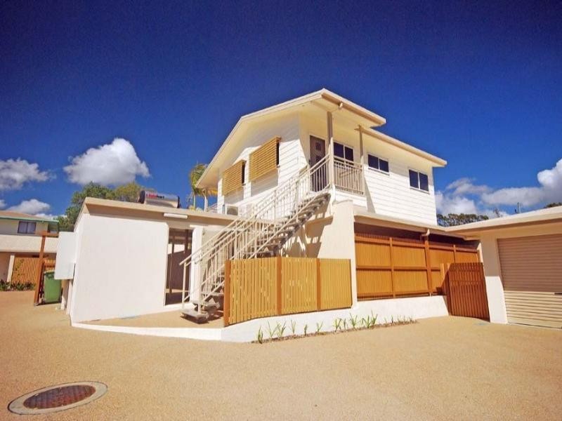 4/4 Maple Street, Yeppoon QLD 4703