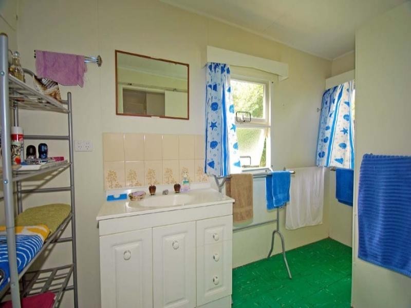 27 Matthew Flinders Drive, Yeppoon QLD 4703