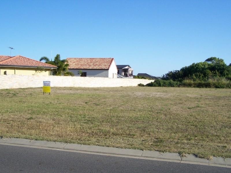 14 Monaco Drive, Yeppoon QLD 4703