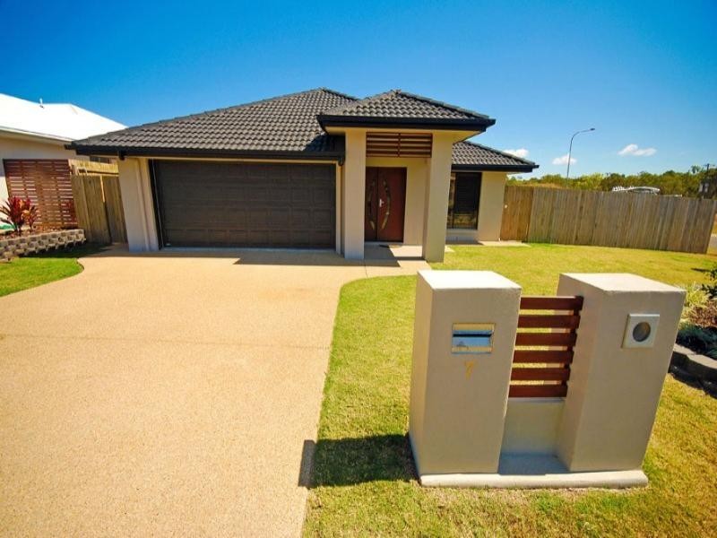 7 Red Emperor Way, Yeppoon QLD 4703