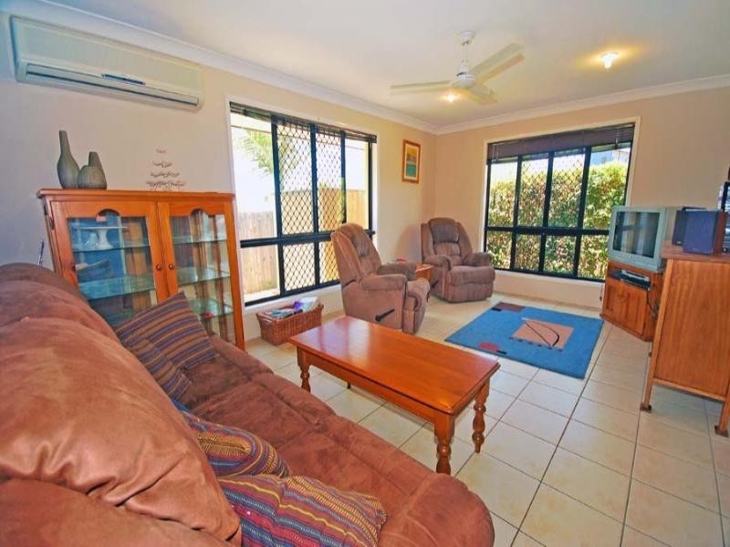 4 Bethlehem Terrace, Yeppoon QLD 4703