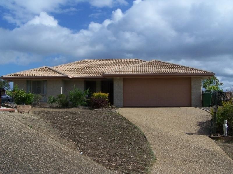 8 Morilla Place, Yeppoon QLD 4703