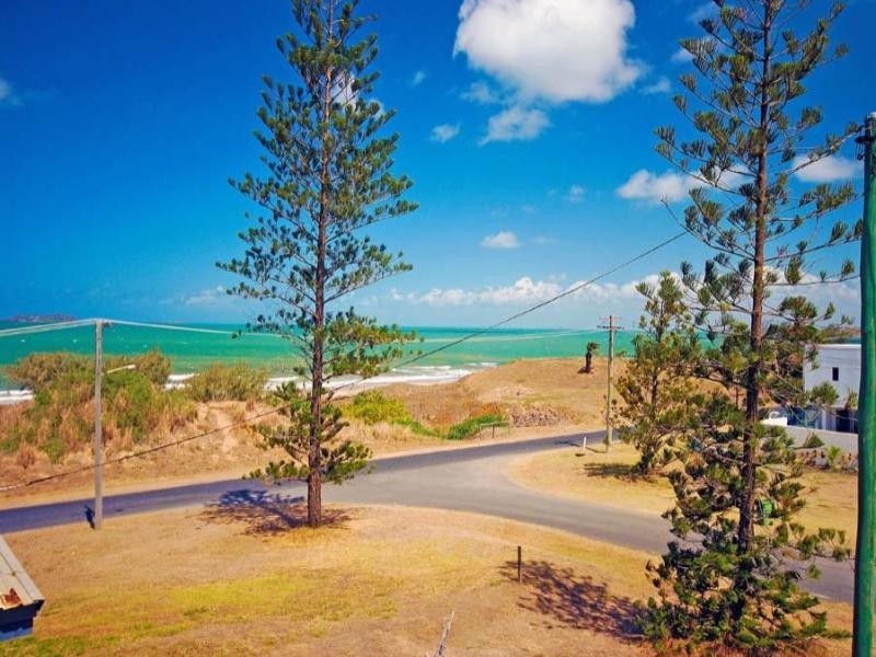 3 Richard Street, Emu Park QLD 4710