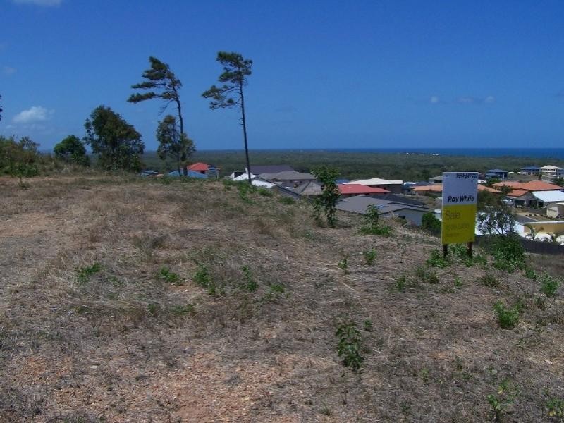 18 Pacific Vista Close, Yeppoon QLD 4703