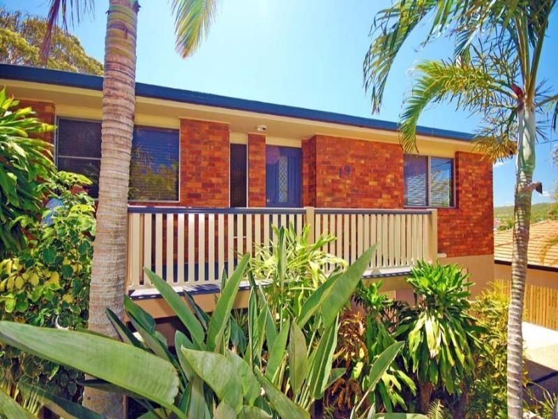 19 Baglow Avenue, Yeppoon QLD 4703