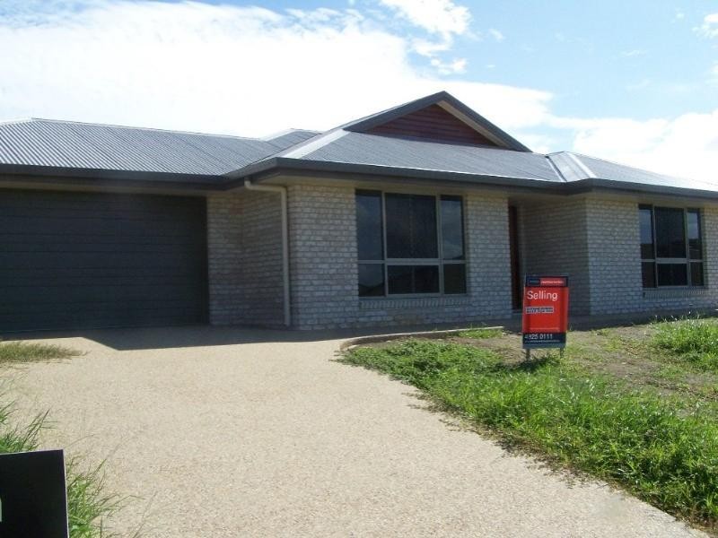 33 Dune Circuit, Yeppoon QLD 4703