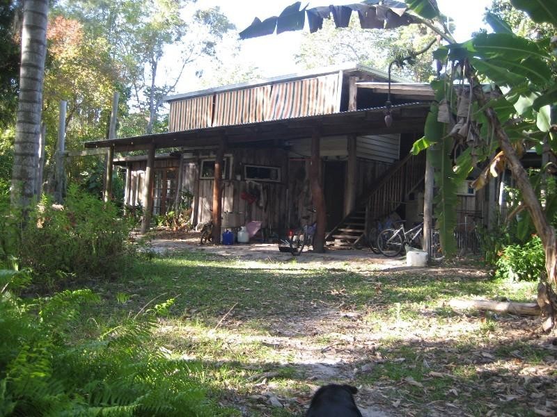 220 Yaxleys Road, Byfield QLD 4703