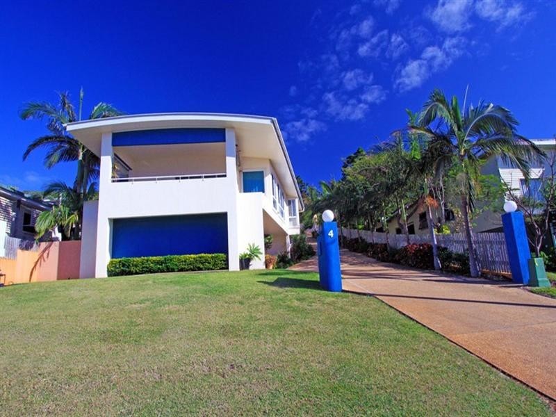 2/4 Keppel Terrace, Yeppoon QLD 4703