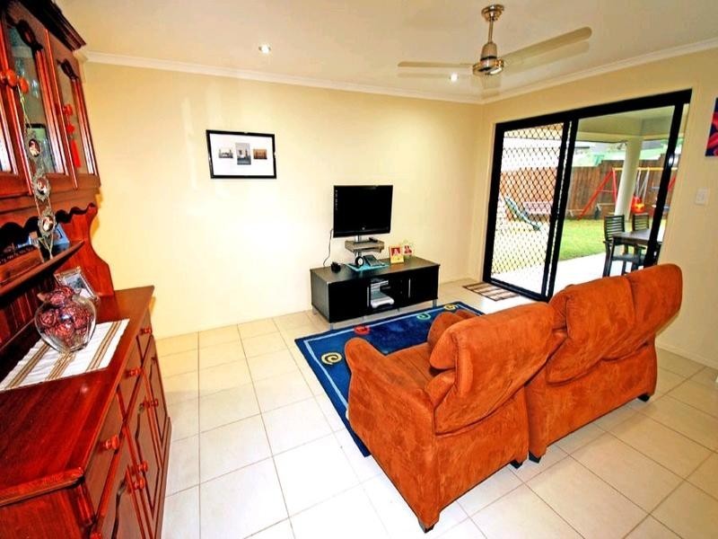 2 Lakeside Drive, Yeppoon QLD 4703