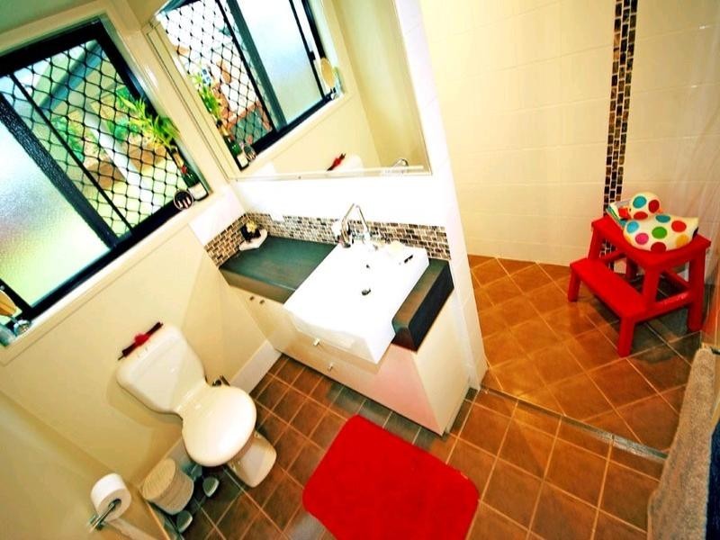 2 Lakeside Drive, Yeppoon QLD 4703