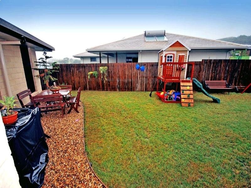 2 Lakeside Drive, Yeppoon QLD 4703