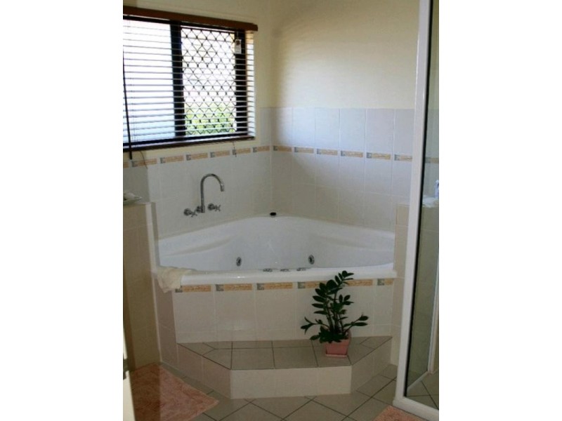 29 Lakeside Drive, Yeppoon QLD 4703