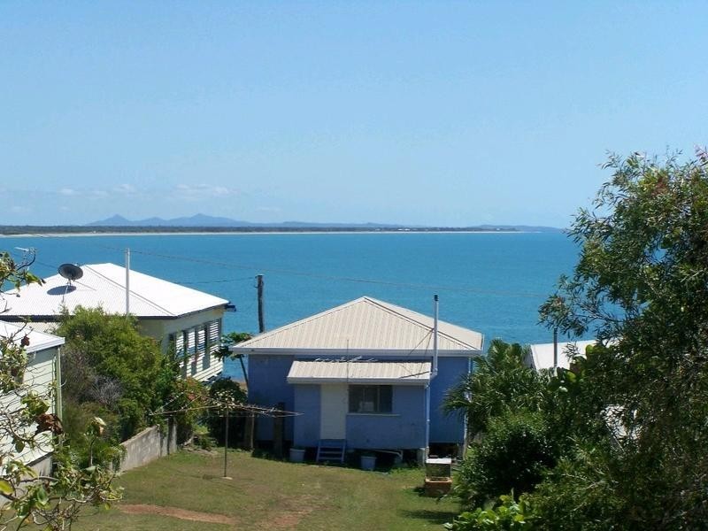 35 Matthew Flinders Drive, Yeppoon QLD 4703